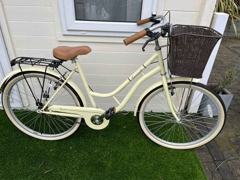 Second hand ladies on sale bicycle for sale