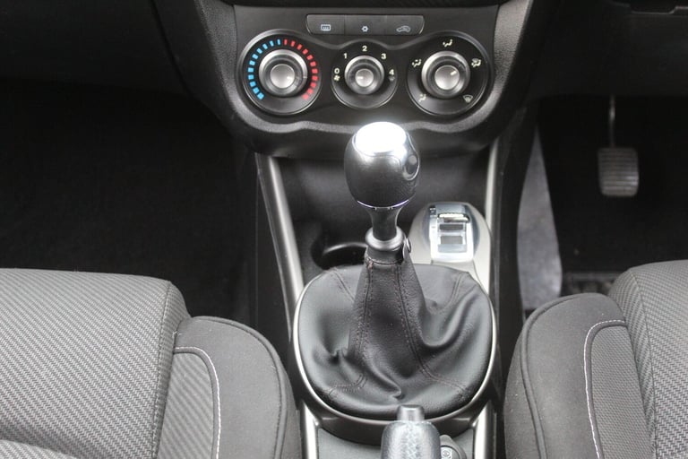 2009 Alfa Romeo MiTo 1.4 TB Lusso Euro 4 3dr HATCHBACK Petrol Manual