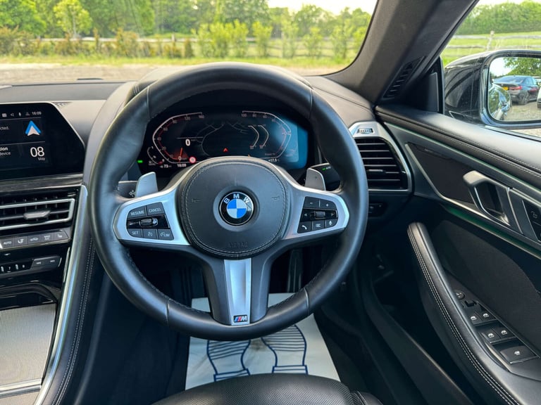 2021 BMW 8 Series 3.0 840d xDrive M Sport MHEV Auto 4WD 2dr Convertible Hybrid Automatic