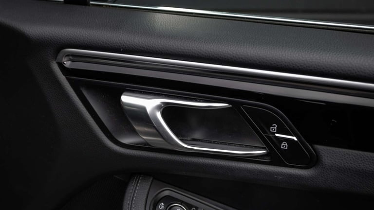  Porsche Macan S S-A SUV Petrol Automatic