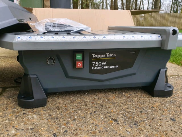 Electric tile cutter 750w in Winchester Hampshire Gumtree