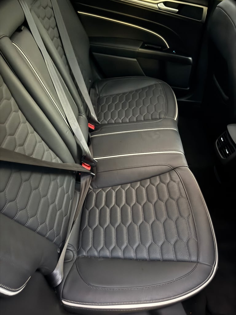 Ford, MONDEO VIGNALE, Hatchback, 2017, Manual, 1997 (cc), 5 doors