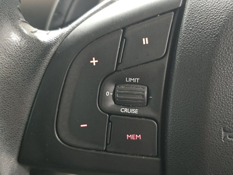 2015 Citroen C4 Cactus 1.2 PureTech Flair ETG5 Euro 6 (s/s) 5dr HATCHBACK Petrol Automatic