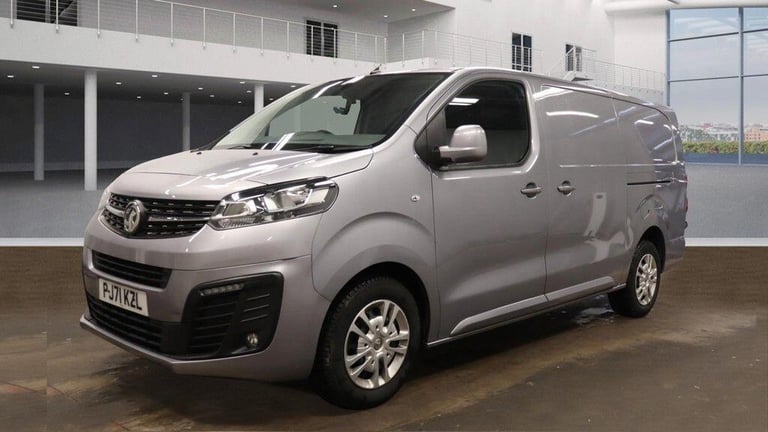 Vauxhall Vivaro 2.0 Turbo D 3100 Sportive L2 H1 Euro 6 (s/s) 5dr Diesel Manual