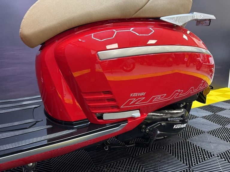 Keeway Versilia 125cc Learner Legal Classic Style Scooter