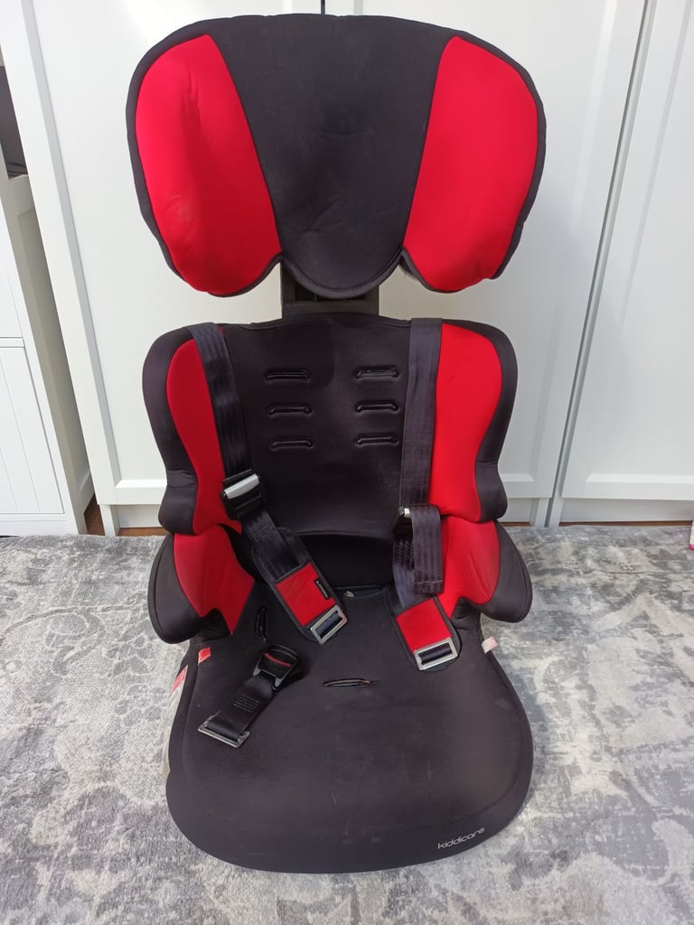 Kiddicare kids car seat red black