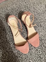 Ladies dusky pink suede sandals size 5