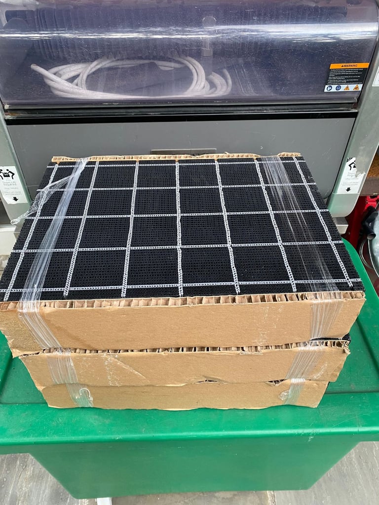 Wazer Desktop Waterjet Cutter