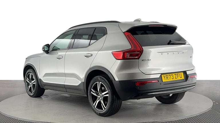 2023 Volvo XC40 B4 Plus SUV Hybrid Automatic