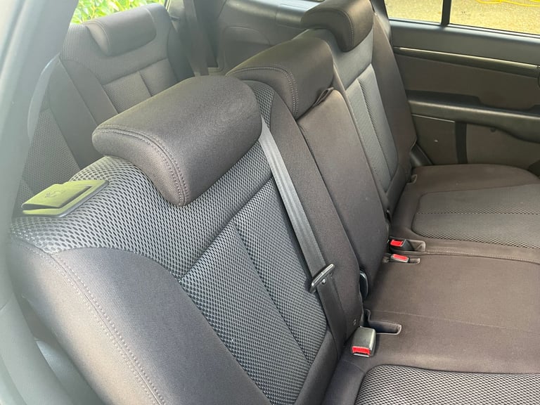 Hyundai, SANTA FE, Style, CRDi, Estate, 4WD, 7 seats, 2011 (61), Manual, 2199 (cc), 5 doors