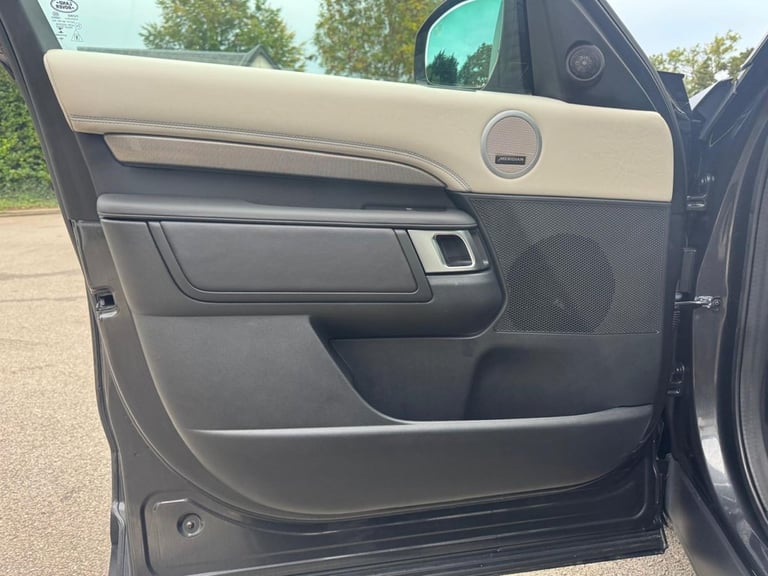 2019 Land Rover Discovery 3.0 SD V6 HSE SUV 5dr Diesel Auto 4WD Euro 6 (s/s) (306 ps) ESTATE Dies...