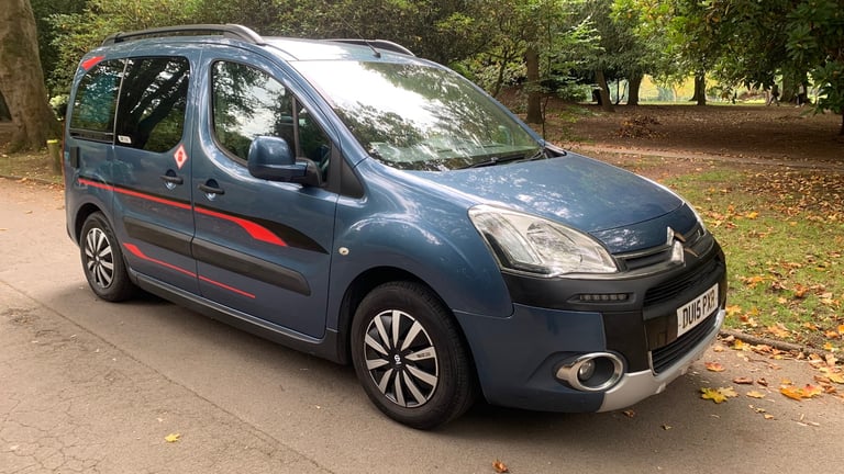 image for Citroen, BERLINGO MULTISPACE, MPV, 2015, Semi-Auto, 1560 (cc), 5 doors