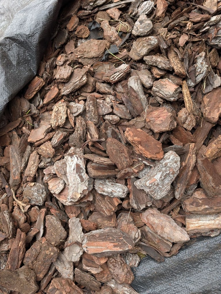 image for Free !! Lots of bark