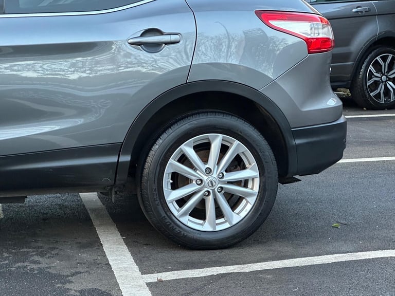 2014 Nissan Qashqai 1.2 DIG-T Acenta Premium 2WD Euro 5 (s/s) 5dr HATCHBACK Petrol Manual