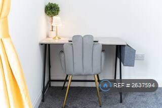 2 bedroom house in Byerley Road, Portsmouth, PO1 (2 bed) (#2637594)