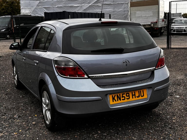 2009 Vauxhall Astra 1.6i 16V Club [115] 5dr HATCHBACK PETROL Manual