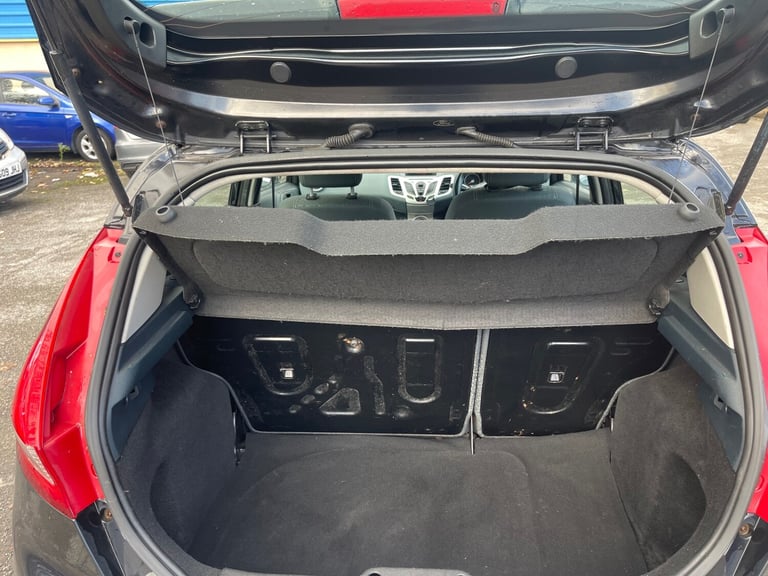 2010 Ford Fiesta 1.6 TDCi Zetec 5dr HATCHBACK Diesel Manual