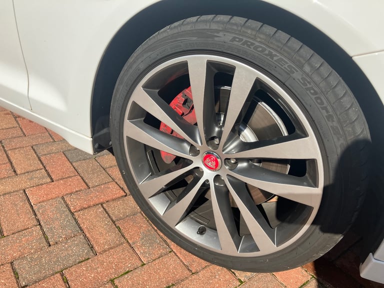 Jaguar, XJ, Saloon, 2013, Other, 2995 (cc), 4 doors