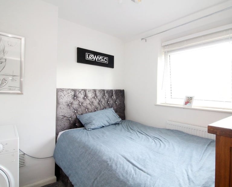 Separate single and double bedrooms In Hams, Birmingham. DSS Claimants Apply Now