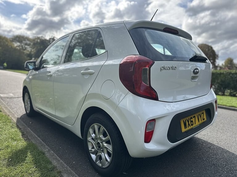  Kia Picanto 2 Hatchback Petrol Manual