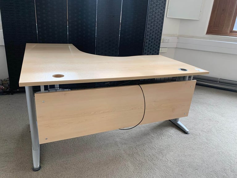 4x £95 each Brown Computer Office Corner Desk, L shaped home office workstation table  160cm x 120cm