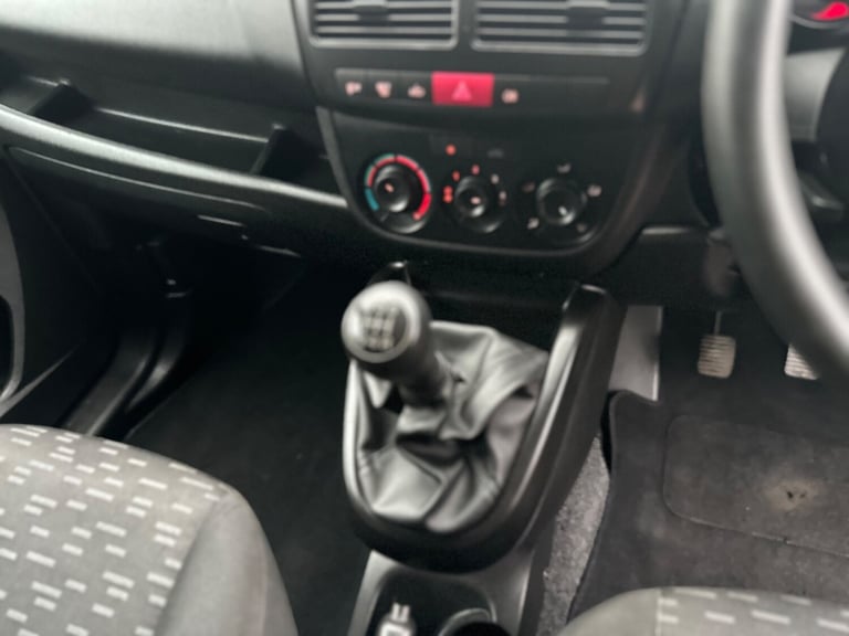 2016 Vauxhall Combo 1.3 CDTi 2300 ecoFLEX 16v Panel Van 3dr Diesel Manual FWD