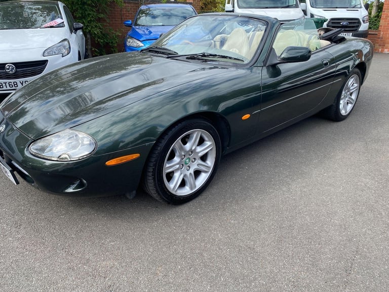 1997 Jaguar XK8 4.0 2dr CONVERTIBLE Petrol Automatic