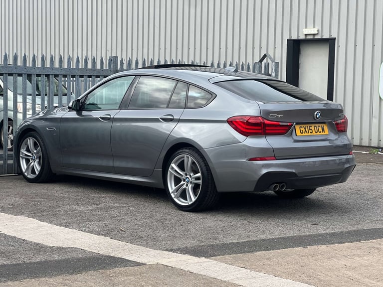 2015 BMW 5 Series 520d M Sport 5dr Step Auto HATCHBACK DIESEL Automatic