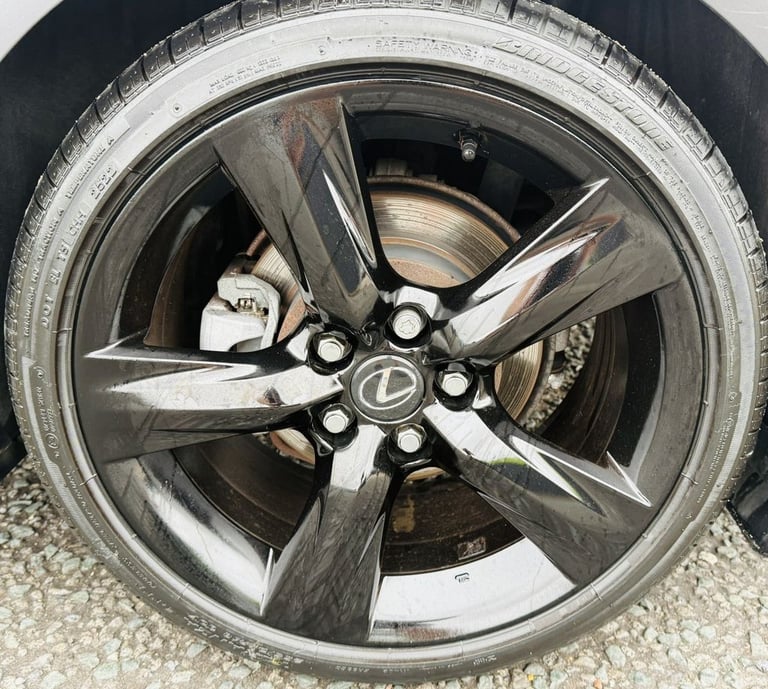 2018 Lexus IS 2.5 300h Sport Saloon 4dr Petrol Hybrid E-CVT Euro 6 (s/s) (223 ps) Saloon PETROL/E...