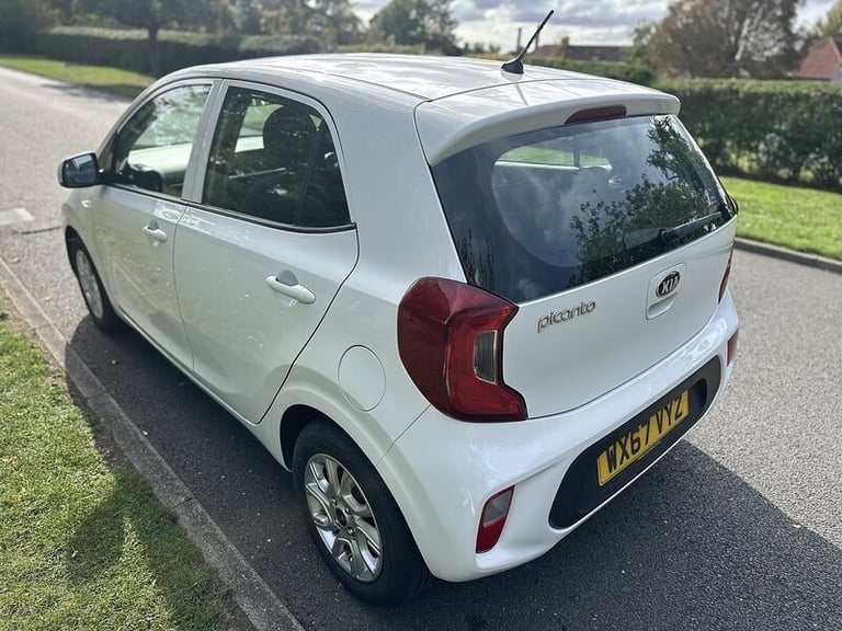  Kia Picanto 2 Hatchback Petrol Manual