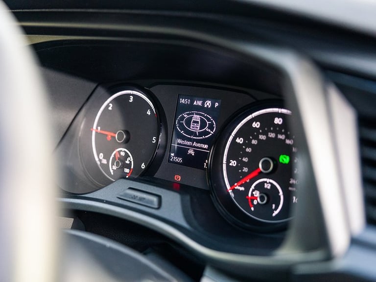 2024 Volkswagen Transporter 2.0 TDI 150 Highline Kombi Van DSG WINDOW VAN DIESEL Automatic