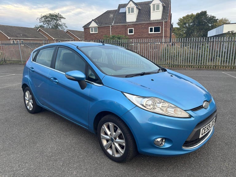 Ford, FIESTA, Hatchback, 2009, Manual, 1242 (cc), 5 doors