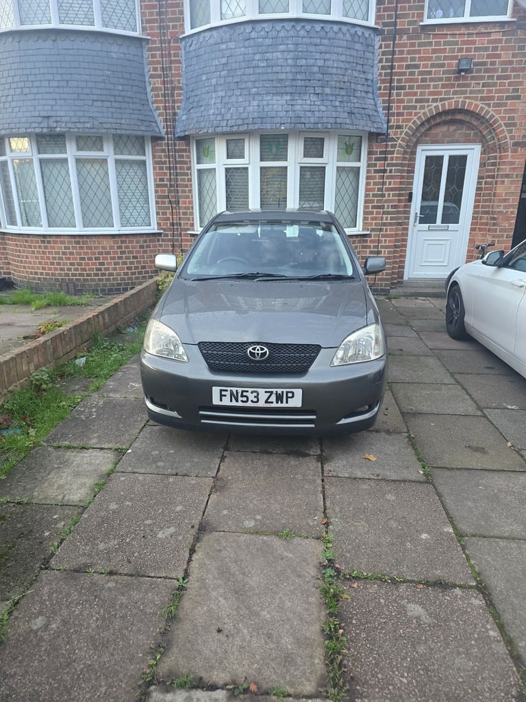 Toyota, COROLLA, Hatchback, 2004, Manual, 1398 (cc), 5 doors