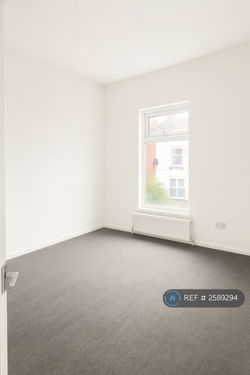 2 bedroom house in Seddon Street, Little Hulton, Manchester, M38 (2 bed) (#2589294)