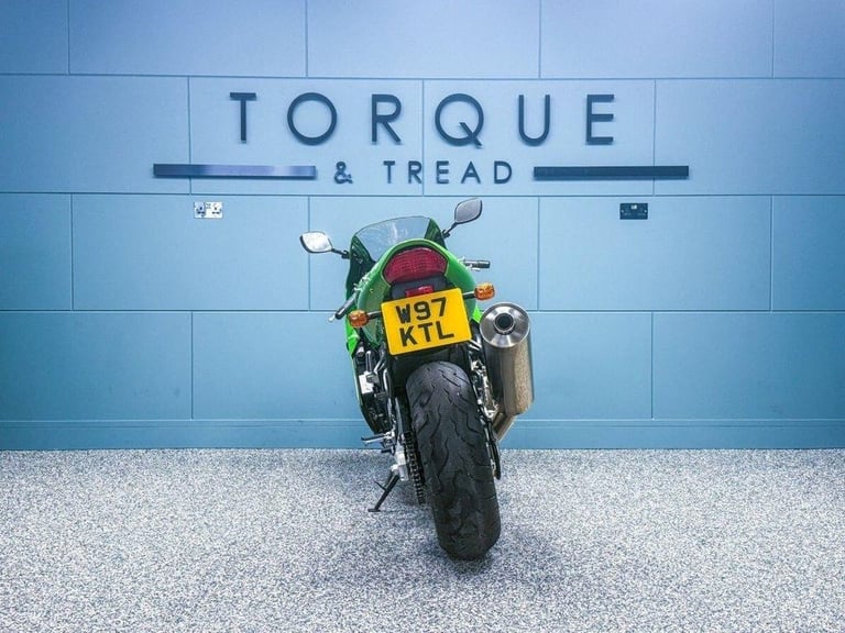 2000 W KAWASAKI ZX-12R NINJA 1199CC - 4820 MILES - ONE OWNER - COLLECTOR BIKE