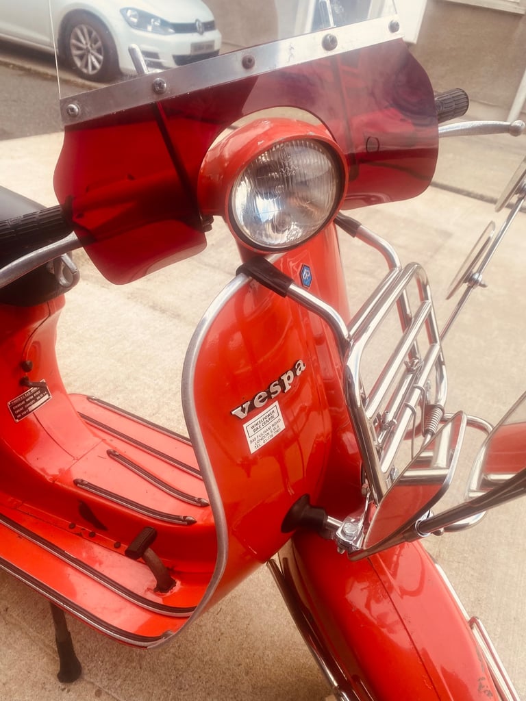 VESPA 100 1981 uk 