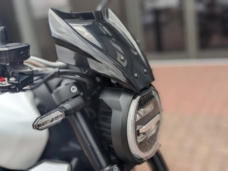HONDA CB1000R PLUS 2020 - FULL ARROW SYSTEM - HEATED GRIPS - ASV LEVERS - SCREEN