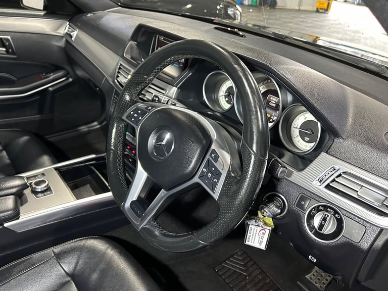 2015 Mercedes-Benz E-Class 2.1 E220 BlueTEC AMG Night Edition G-Tronic+ Euro 6 (s/s) 5dr ESTATE D...
