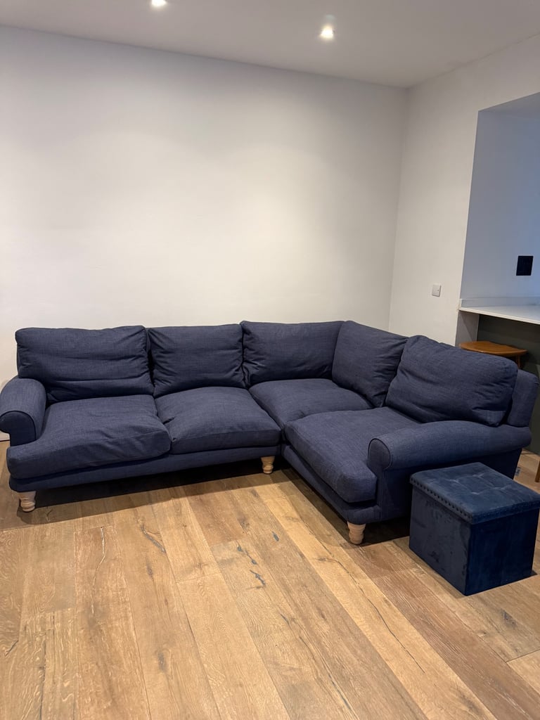 Large Loaf Slowcoach  Right Hand Corner Sofa 