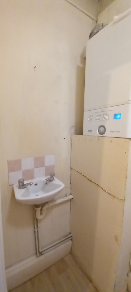 **LET BY**1 BEDROOM**GROUND FLOOR FLAT**LONGTON**