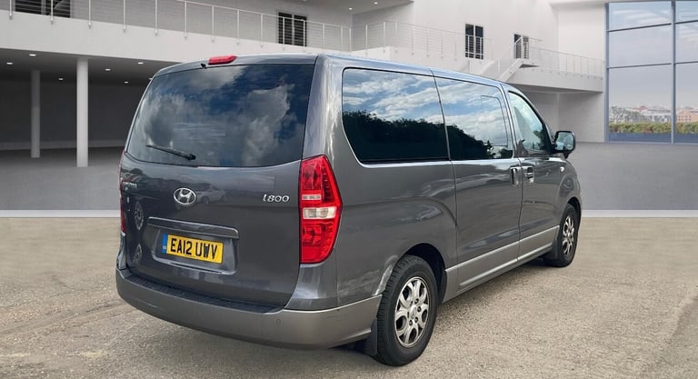 2012 Hyundai i800 2.5 CRDi Style 5dr Auto (Read Description) MPV Diesel Automatic