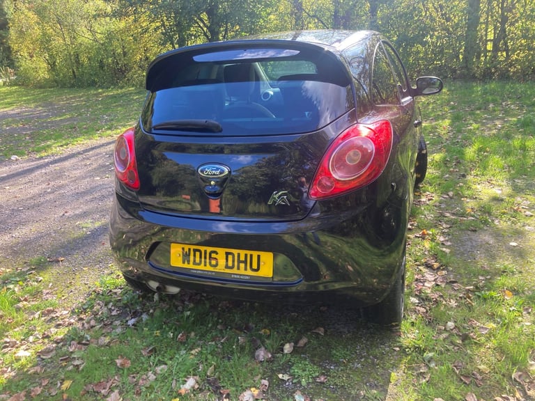 Ford KA 1.2 Hatchback, zetec BLACK edn. 2016 long mot, cheap insurance top spec