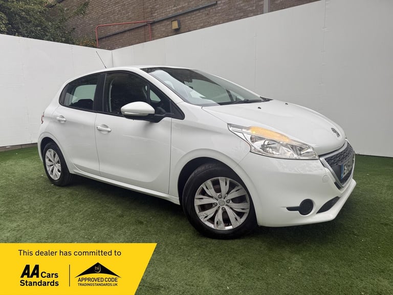 image for 2014 Peugeot 208 1.2 VTi PureTech Access+ Euro 5 5dr HATCHBACK Petrol Manual