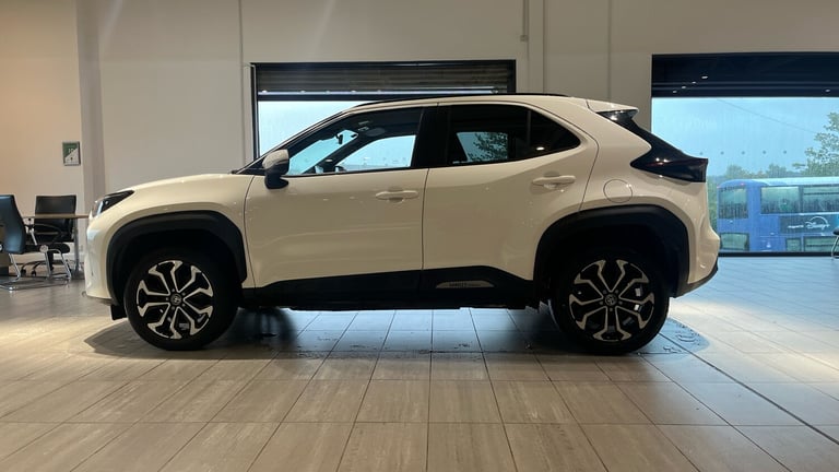 2022 Toyota Yaris Cross 1.5 Hybrid Design 5dr CVT Hybrid Estate Estate Hybrid Automatic