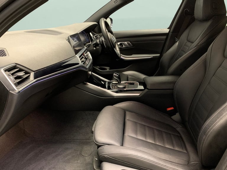 2020 BMW 3 Series 2.0 330e 12kWh M Sport Saloon 4dr Petrol Plug-in Hybrid Auto Euro 6 (s/s) ( Sal...