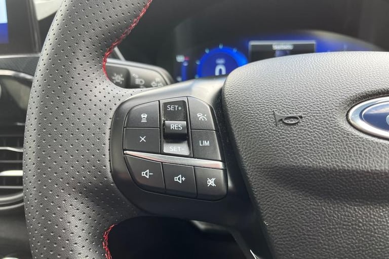 2022 Ford Kuga 1.5 EcoBlue ST-Line X Edition 5dr, Platinum White Paint, Media screen, sat Estate ...