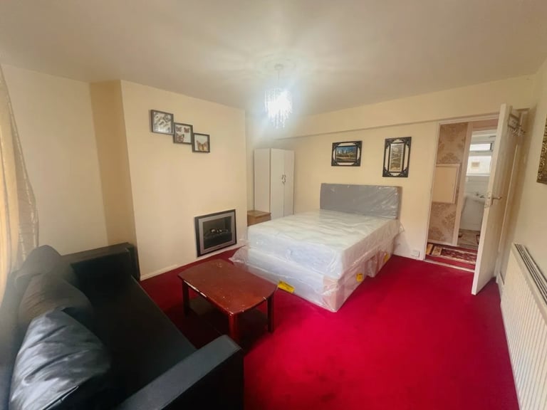 🏠🌟Cozy room for rent in Stratford Enjoy life in this dynamic