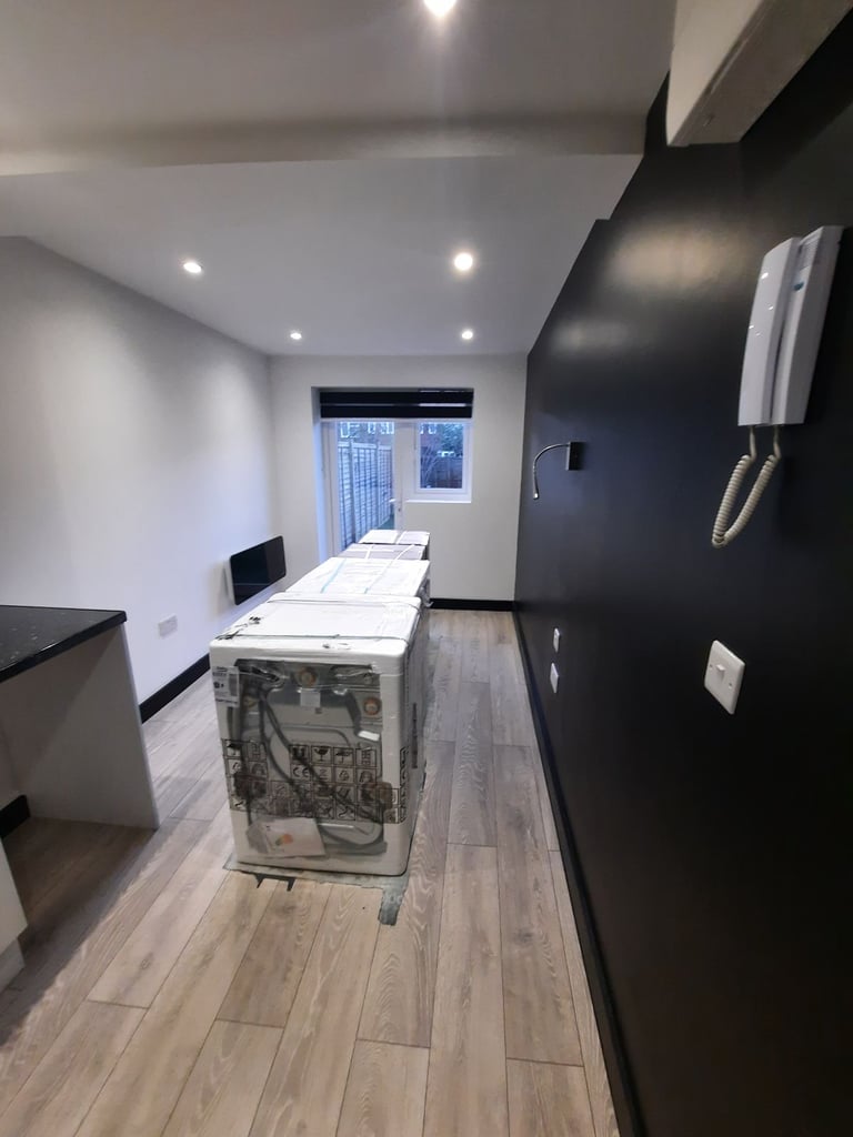 Studio to rent in Harrow Area, (HA3 6LT) DSS welcome (over 35 years)