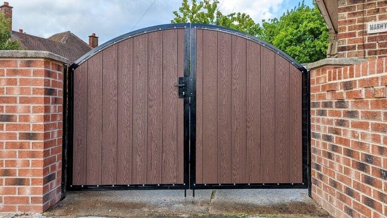 Bespoke Composite Gates & Fabrications