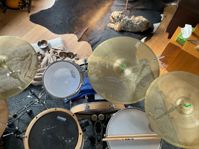 ZILDJIAN LOW VOLUME CYMBAL SET 16/18/20/20